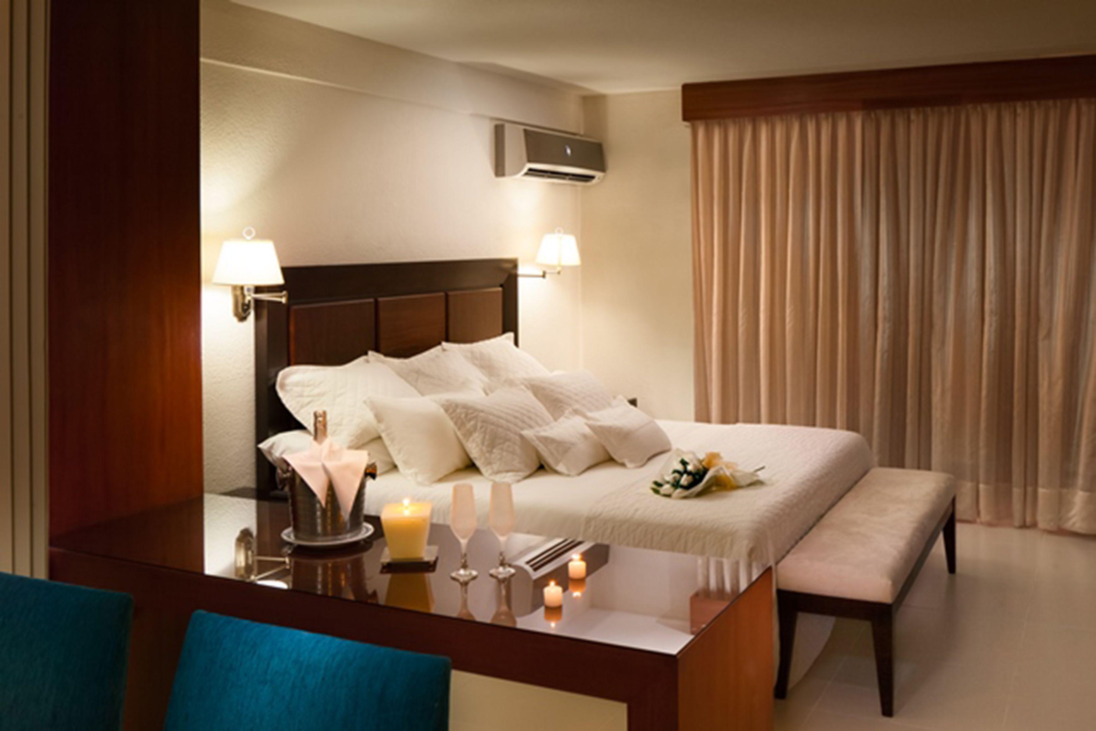 Hotel Cortez Santa Cruz de La Sierra Bagian luar foto