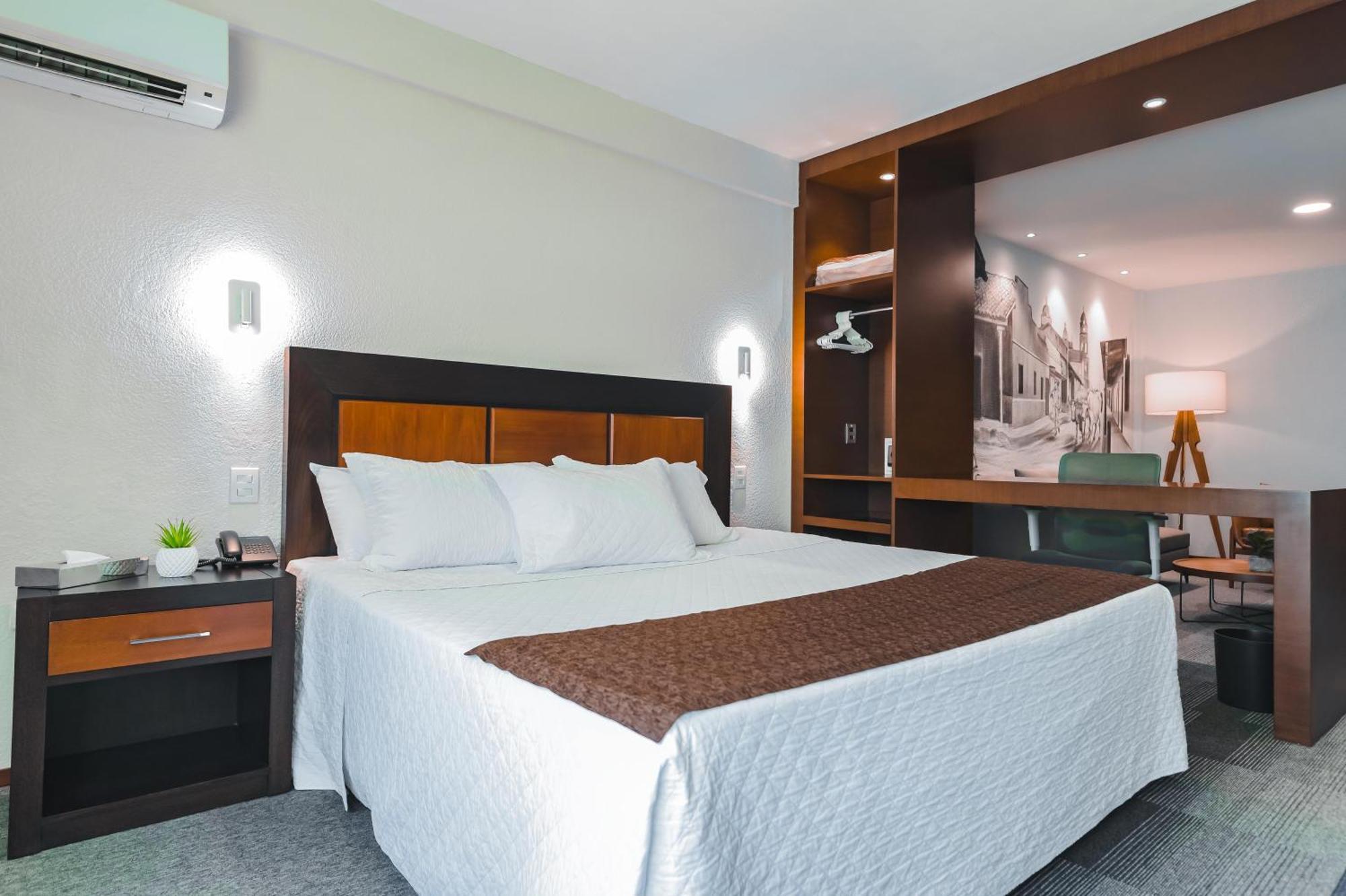 Hotel Cortez Santa Cruz de La Sierra Bagian luar foto